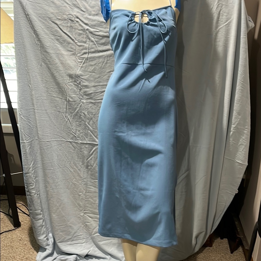 Elegant Blue Midi Dress